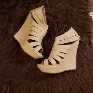 Dollhouse Zip Up Wedges